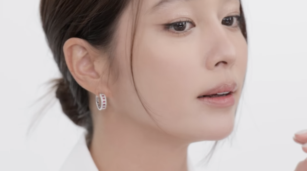 이사배, <b>이민정</b> 메이크업 해주다 감탄만 한 사연 "작품 같아"('<b>이민정</b>MJ...