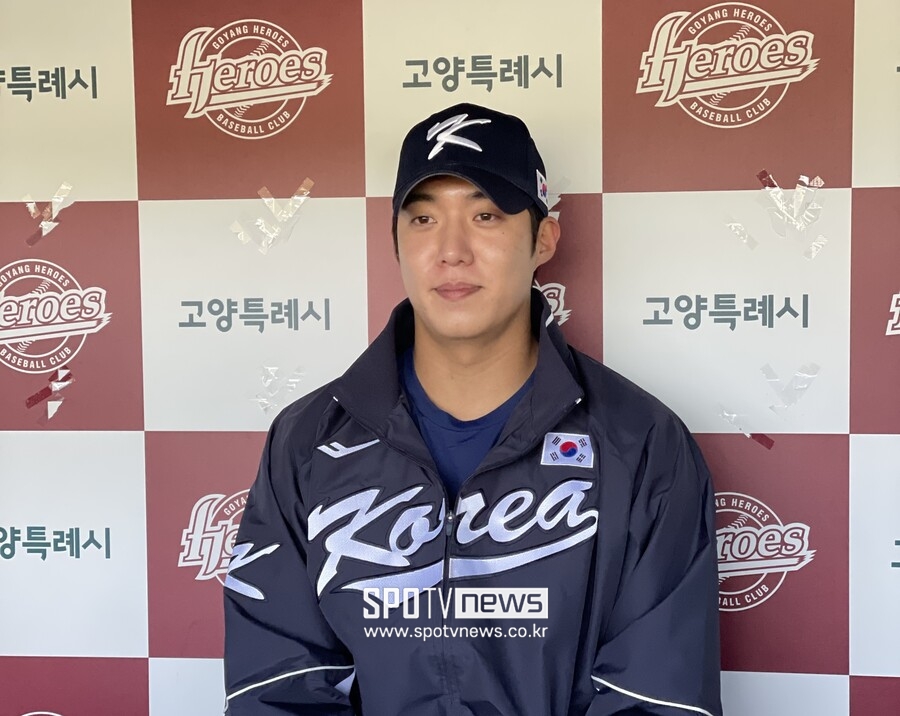 얼마나 감탄했으면, '푸른 피 에이스'가 <b>야마모토</b> 등장부터 끝까지 다 ...