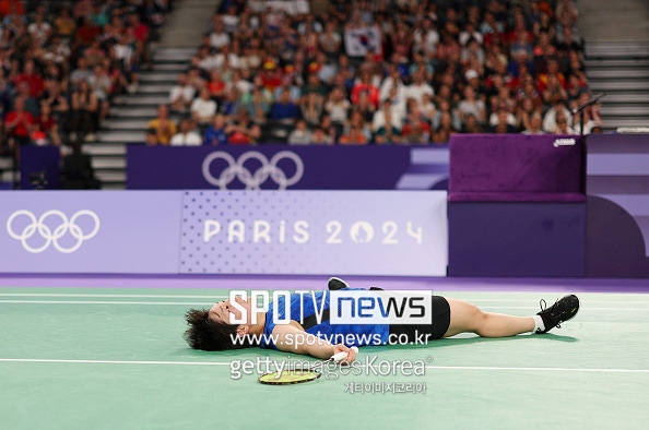 [오피셜] 충격! '일본 안세영'에게 대체 무슨 일이...인도 선수에게 1세트 완패 후 기권→말레이 오픈 조기 종료