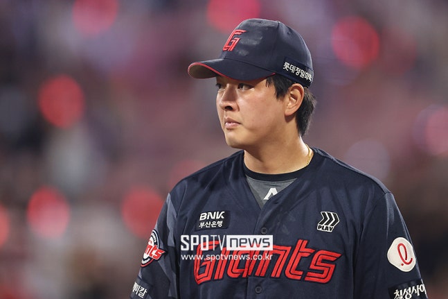 김태형 감독도 화들짝, 164SV 마무리의 교통사고 "사고 크게 났더라"…김원중-최준용의 몸 상태는?
