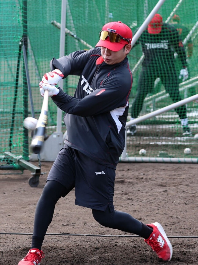 KIA 팬과 싸우고 슬그머니 사라졌던 이 선수, 반성 충분히 했다… 이범호와 팬들 마음에 다시 들어올까