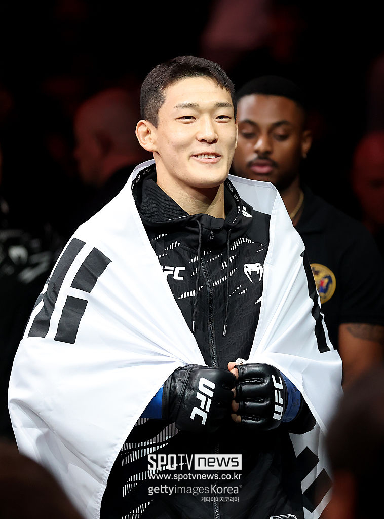 [속보] <b>UFC</b> <b>유주상</b> 부상 아웃…이정영 대체 선수로 출전