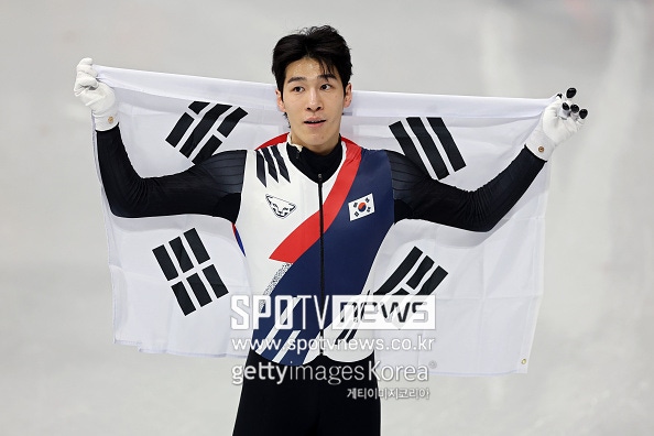 '韓 빙상 대형사고' 터지나...'팀킬+반칙왕 논란' 황대헌, 드디어 충격 고백 임박→"린샤오쥔과 무슨 일" 中도 관심 폭발