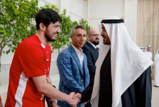 [오피셜] 완전 손흥민 빼고 경기하는 꼴…명단에서 진짜 사라졌다, '정부 불충' 이란 아즈문 3월 A매치 제외 확인