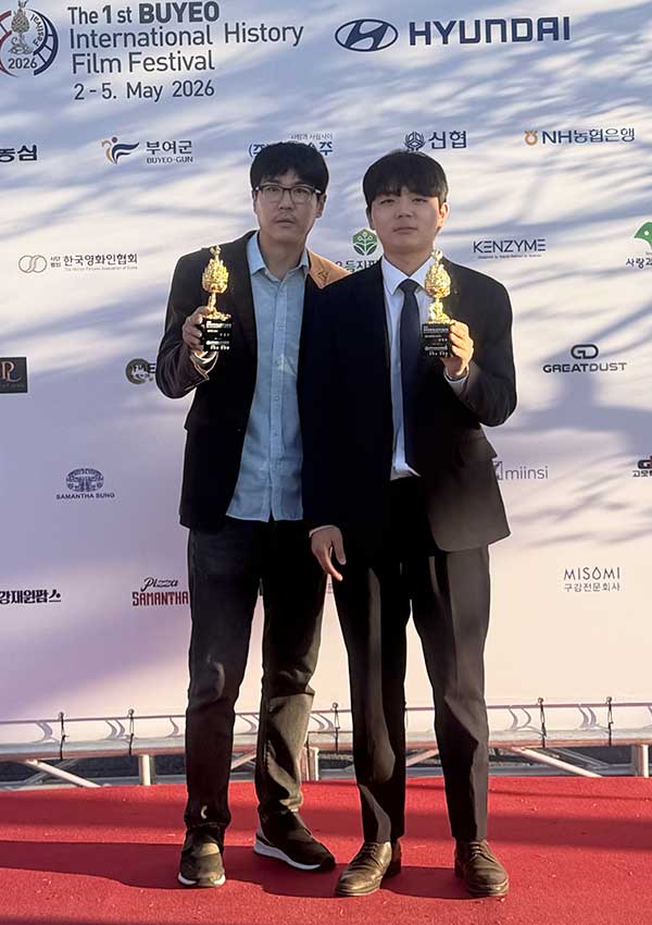 '감독 변신' <b>최철호</b>, 코믹 단편 '대가리'로 부여국제히스토리영화제 감...