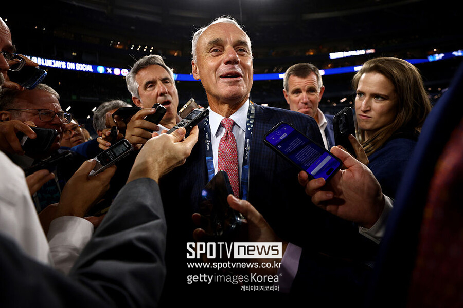 <b>노시환</b>-원태인 <b>MLB 도전</b> 대형 암초? 협상조차 시도 못한다고? 미국이 심...