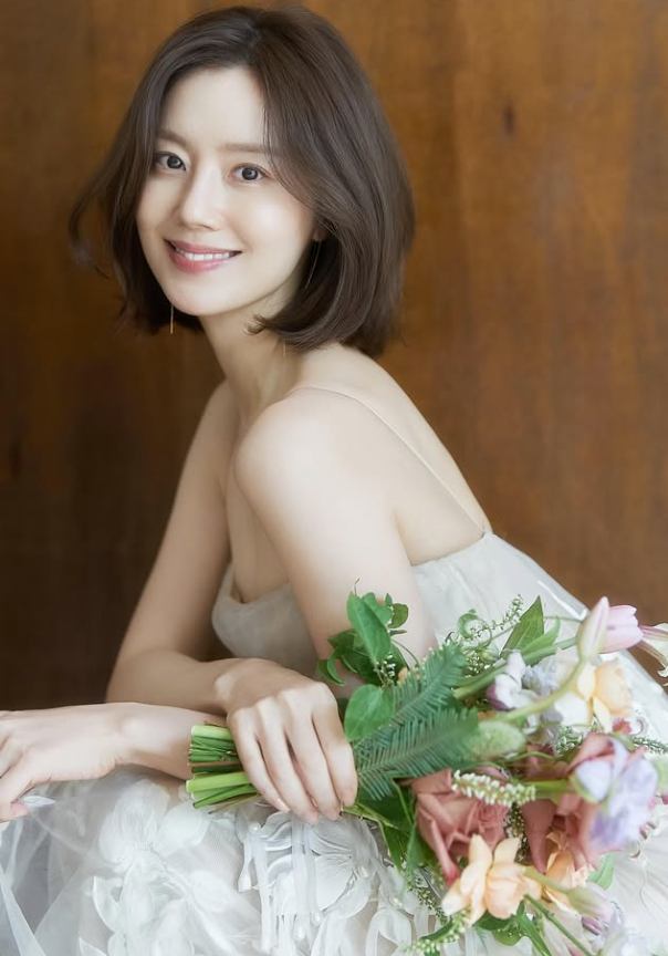 '6월의 신부' <b>문채원</b>, 다이어트 성공→웨딩화보 공개