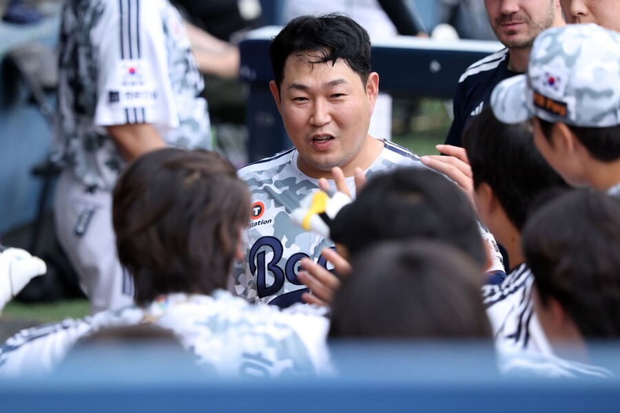 [오피셜] '173만 4348표' 압도적 선두! 양의지, 2주 연속 <b>올스타</b> 투표 1위...