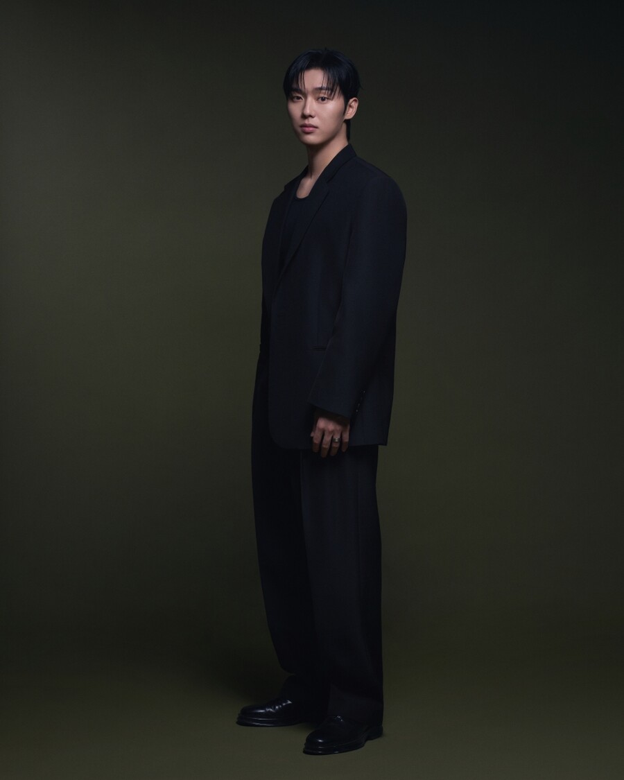 '맨 끝줄 소년' <b>최현욱</b> "30살차 진경과 베드신, 부담 없었다"[<b>인터뷰</b>②]