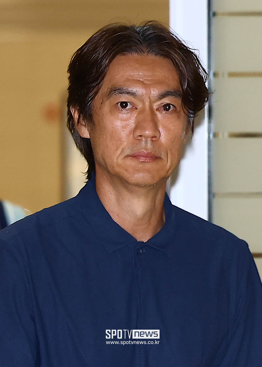 <b>홍명보</b> 전 감독, 손흥민 선발에서 뺀 이유 밝혔다..."오현규가 그렇게 ...