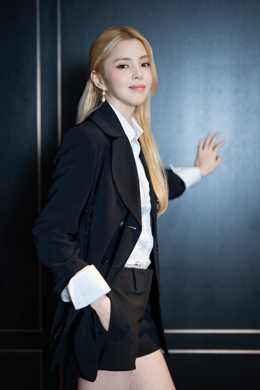 '<b>인턴</b>' <b>한소희</b> "안정형 미남과 마흔 전 결혼할 것"[<b>인터뷰</b>①]