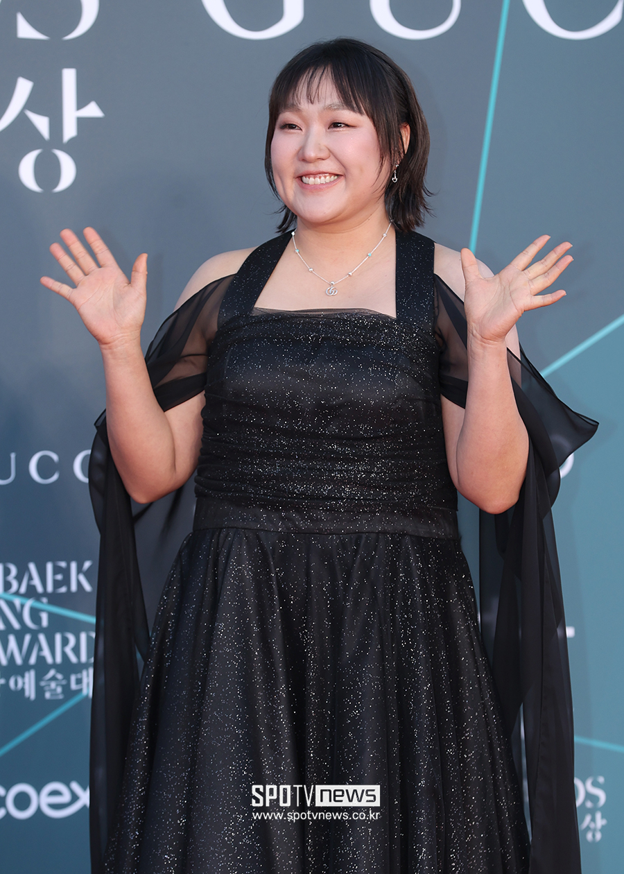 <b>이수지</b>, 비방·모욕·인신공격에 칼 빼들었다…"<b>법적 대응</b> 진행, 선처·...