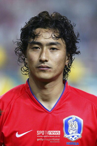 "<b>이강인</b>, <b>볼 소유</b> 시간을 1초만 줄인다면 세계적 스타 될 것" <b>안정환</b> 작...
