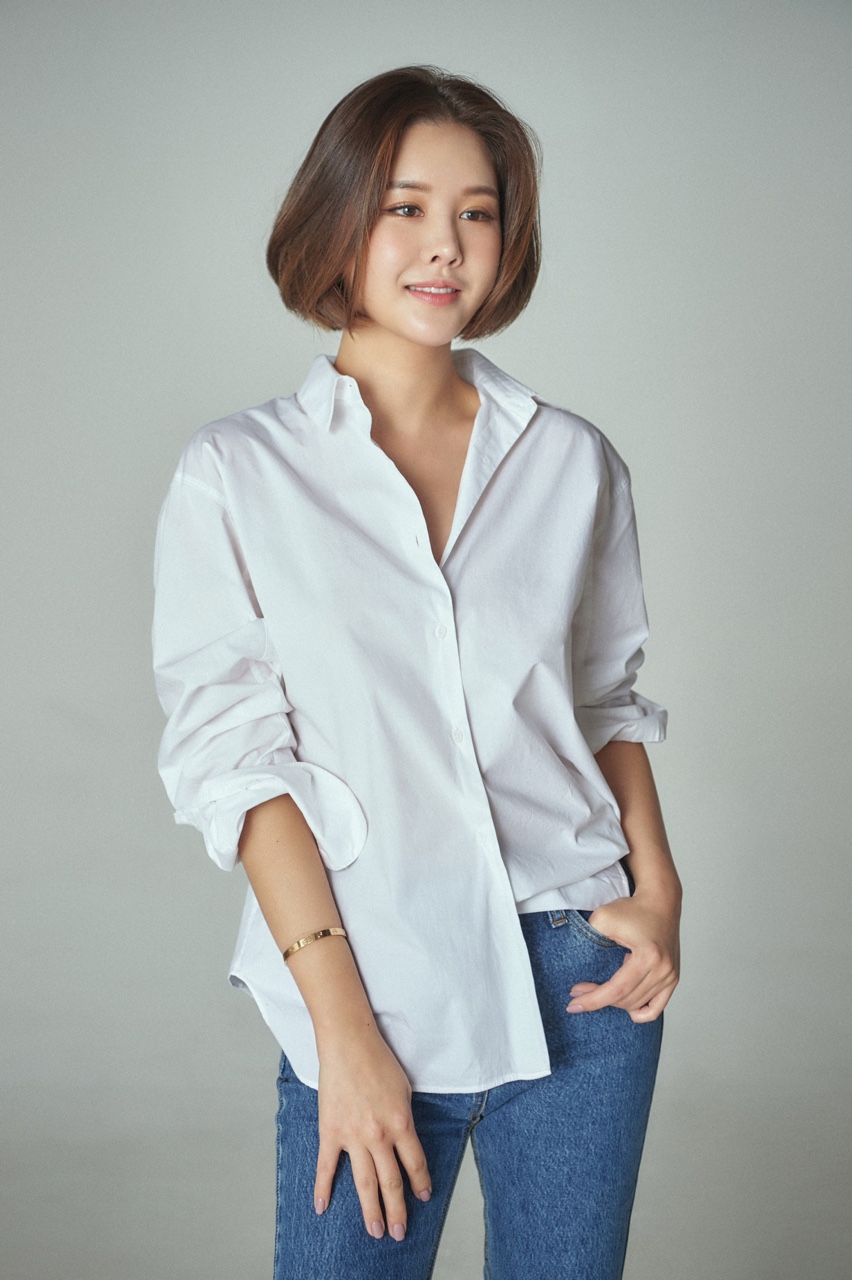<b>박은지</b>, 美서 급거 귀국 "<b>부친</b> 위중한 상태…<b>중환자실 입원</b>"