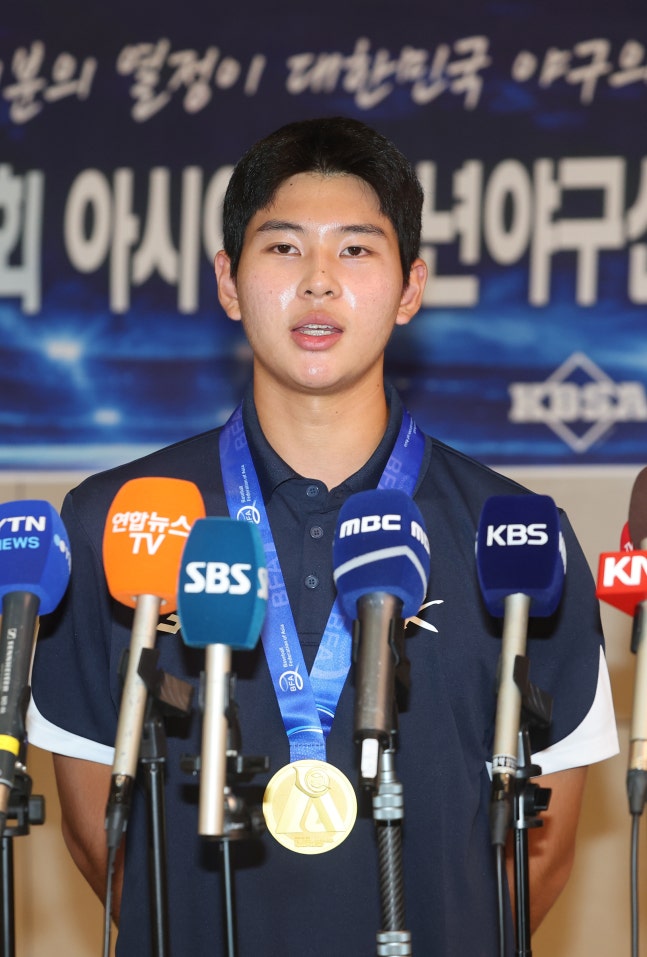 ▲ 2027년 KBO 신인드래프트 전체 1순위 지명이 확실시되는 하현승 ⓒ연합뉴스