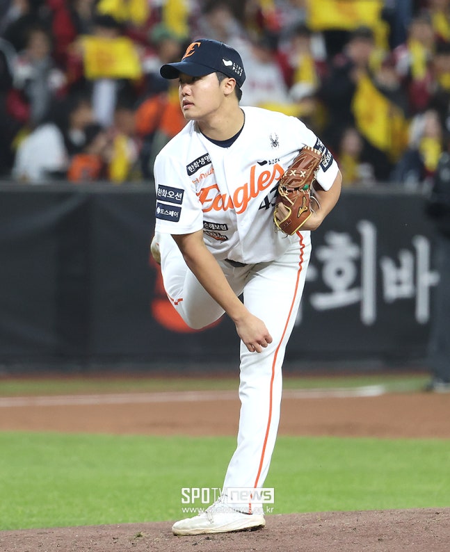 ▲ 올해 기대 이하의 성적에 그친 정우주지만, 향후 가능성이 큰 선수라는 데는 이견의 여지가 없다 ⓒ곽혜미 기자