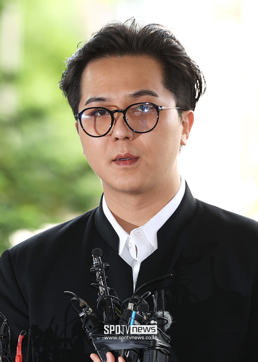 [단독]'부실복무' 실형 피한 <b>송민호</b>, 102일 재복무 한다…"복무이탈 일수...