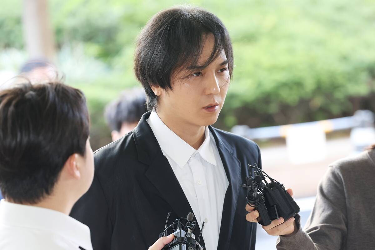 [단독]'<b>부실복무</b>' <b>송민호</b>, 실형 피했지만 '102일 재<b>복무</b>' 남았다…병무...