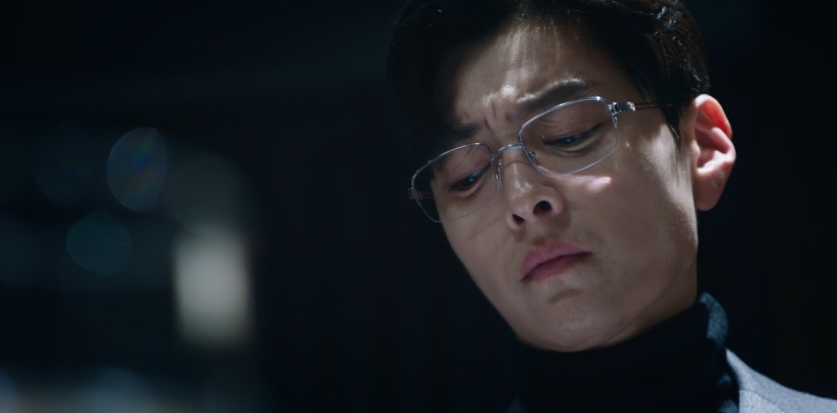 환자 간에 이니셜 새기다니…'닥터X' <b>장승조</b> 정체, <b>미친 의사</b>였다