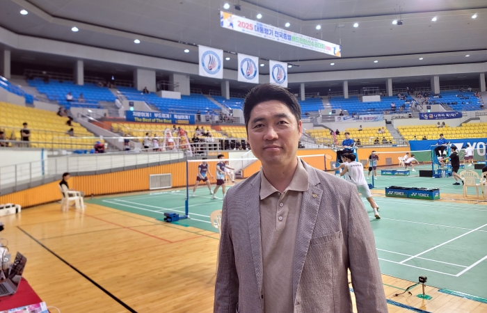[김종석의 그라운드] <b>안세영</b> 사태 풀며 한국 <b>배드민턴</b> 정상화 이끄는 동...