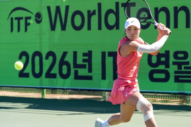 단식 4강 김유진.