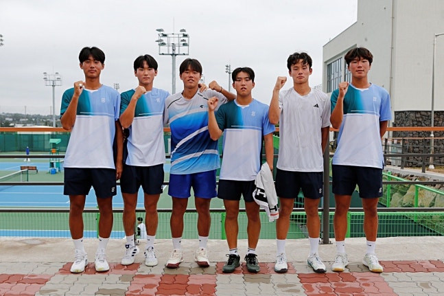 제107회 전국체육대회 남자 18세 이하부 단체전 4강에 오른 충남 대표팀