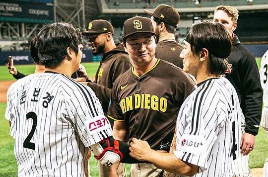 <b>고우석</b>, 한국 복귀 없다! <b>디트로이트</b>와 마이너 계약...AL 1위 신흥강호서...