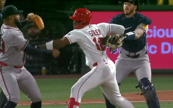 홈런 맞았다고 타자 머리에 빈볼→공 쥔 채 주먹질한 투수, 7G 출전 정지 철퇴 맞았다