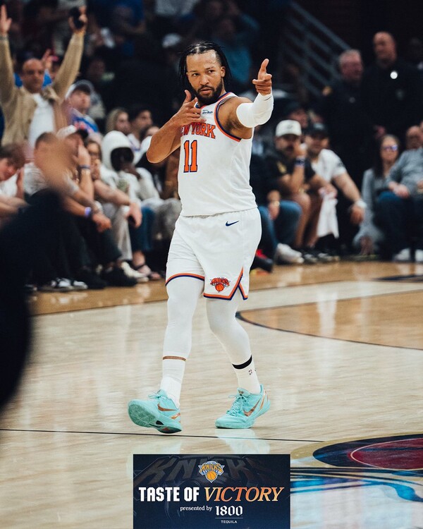 '브런슨 MVP' <b>뉴욕</b> 닉스, 27년 만의 NBA 파이널 진출...이제 53년 묵은 우...