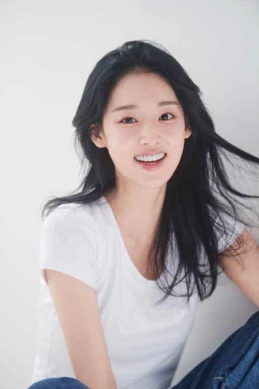 '감다살' LG 트윈스, 독립운동가 후손 배우 <b>시구</b>자 초청...'부상 투혼' 문...