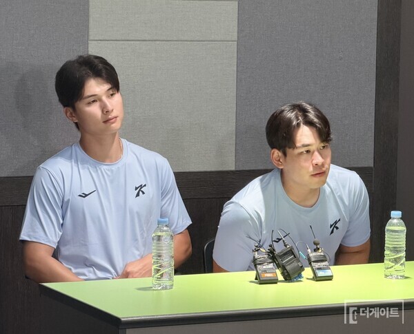 '국대 자이언츠'가 다 했다! 윤동희 추격의 2타점-김진욱·<b>최준용 무실점</b>...