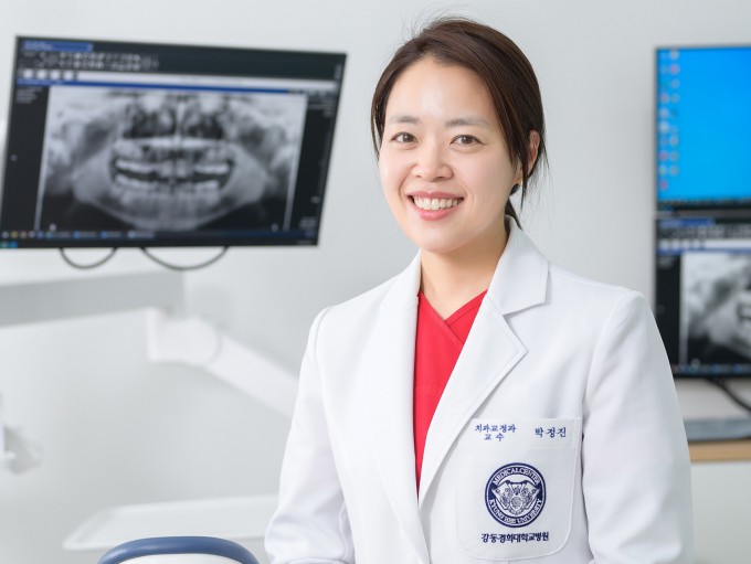박정진 치과교정과 교수. 강동경희대병원