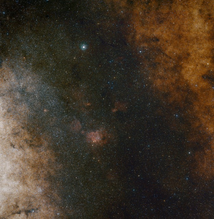 우리은하 중심 방향을 촬영한 사진. ESO and Digitized Sky Survey 2 제공