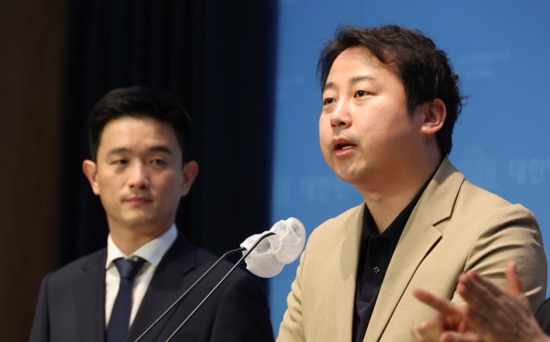 <b>장예찬</b>, 부산 <b>수영구 출마</b> 선언…"아싸 아닌 인싸가 부산 대표해야"