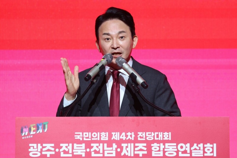 <b>원희룡</b> "<b>한동훈</b>, 비례<b>공천</b> 문제 심각…총선 백서 전당대회 전 공개돼야"