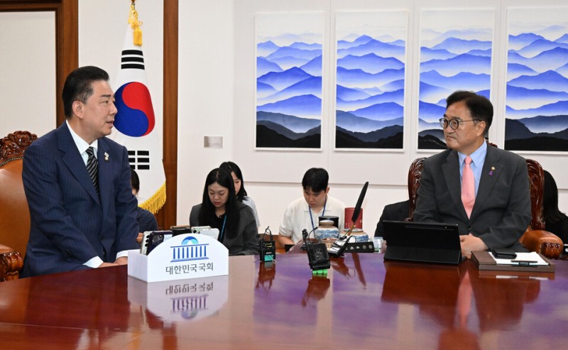 <b>김병기</b> "부도국가인 줄 알았는데 '먹튀' 상황…국가 정상화에 최선"