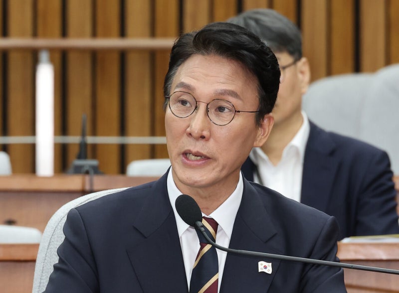 검찰, '<b>김민석 재산의혹</b> 고발사건' 경찰 이송…"직접수사 자제"