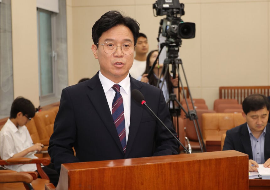 김영훈 고용노동부 장관 후보자가 16일 서울 여의도 국회 환경노동위원회에서 열린 인사청문회에서 발언하고 있다. ⓒ연합뉴스