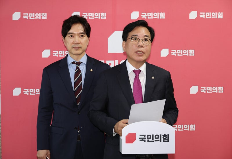 국힘·개혁신당, 李대통령 <b>국민임명식 불참</b>…'조국·윤미향 사면 항의'