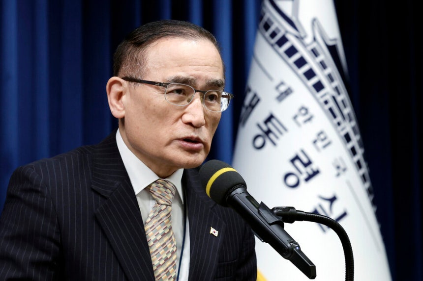 캄보디아 구금 한국인들, 내일 새벽 전세기 타고 온다는데?