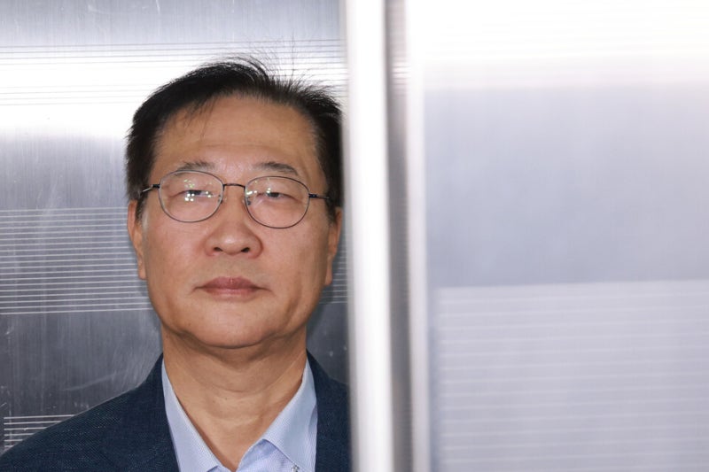 박성재 전 장관, '<b>이종섭</b> 도피' <b>의혹</b> 특검 출석…"정상적 업무 처리"