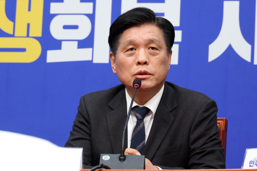 조승래 더불어민주당 사무총장    </div>

    <div class=