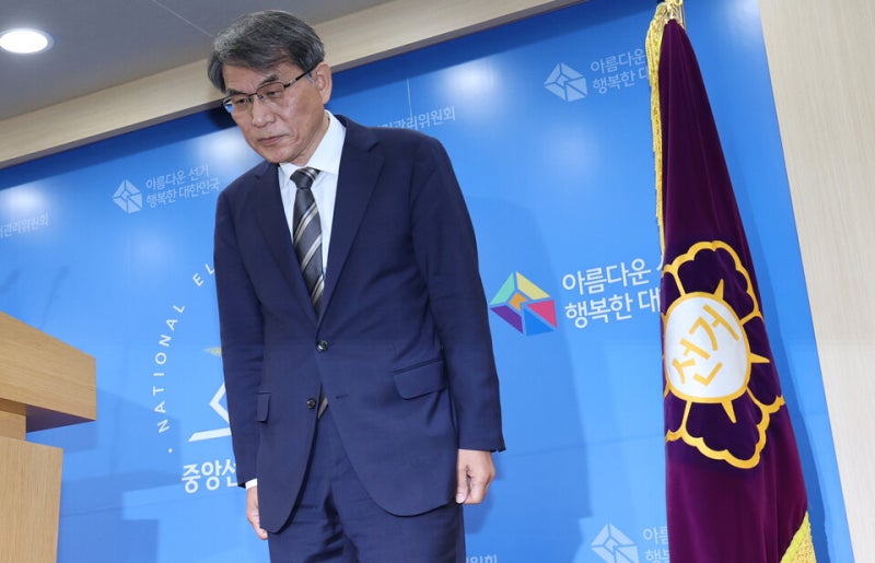 선관위 의혹에 눈감은 법원?…'딸 부정 채용' 3년째 1심 중