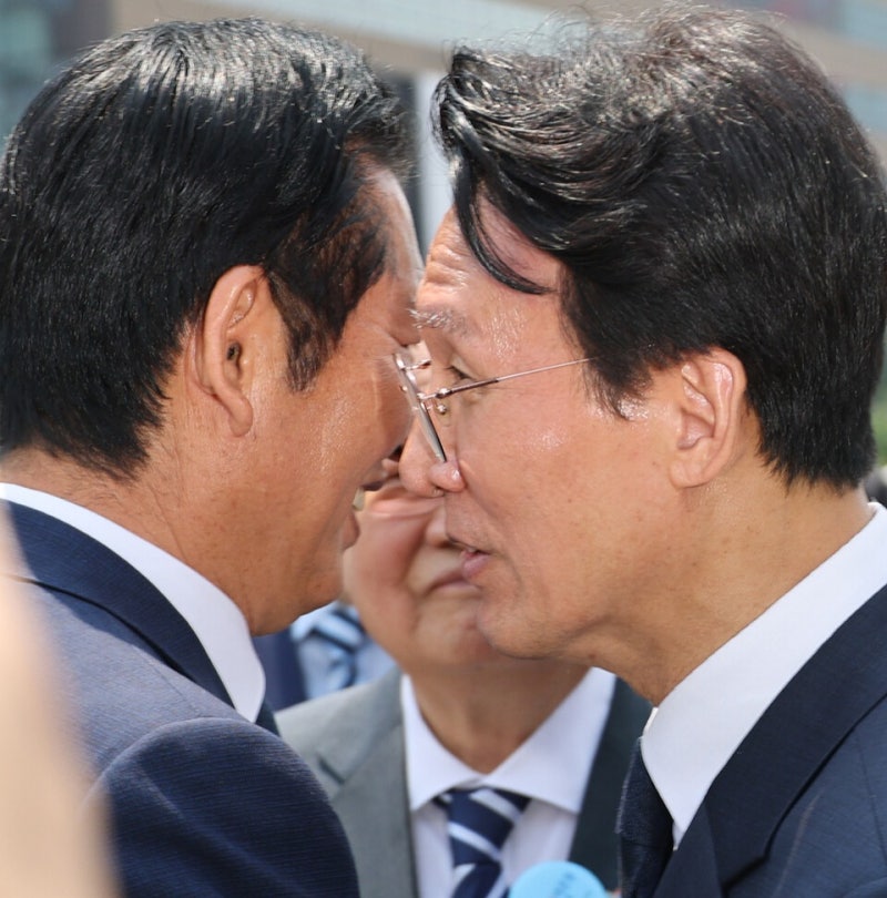 전대 두 달 남았는데 벌써 난타전…정청래vs김민석 정면 충돌