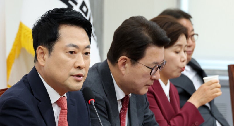 장동혁 "경찰, 잠실 시위 '패가망신' 겁박…李 귀국 선물 준비하나"