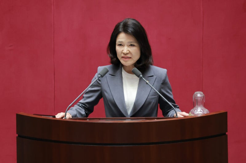 이진숙, 전면 재선거 주장…"벌레 나온 피자 한 조각만 바꾸면 안 돼"