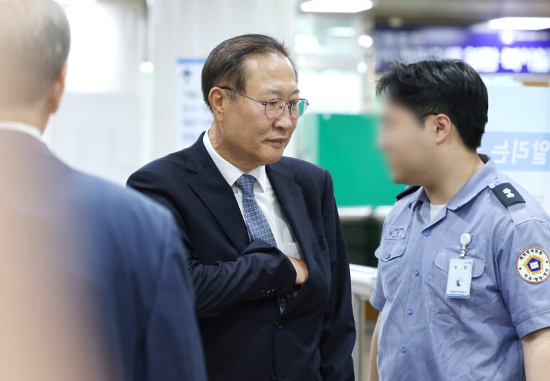 박성재, 한덕수보다 센 '징역 25년'…구속 앞두고 "도주 안해" 항변