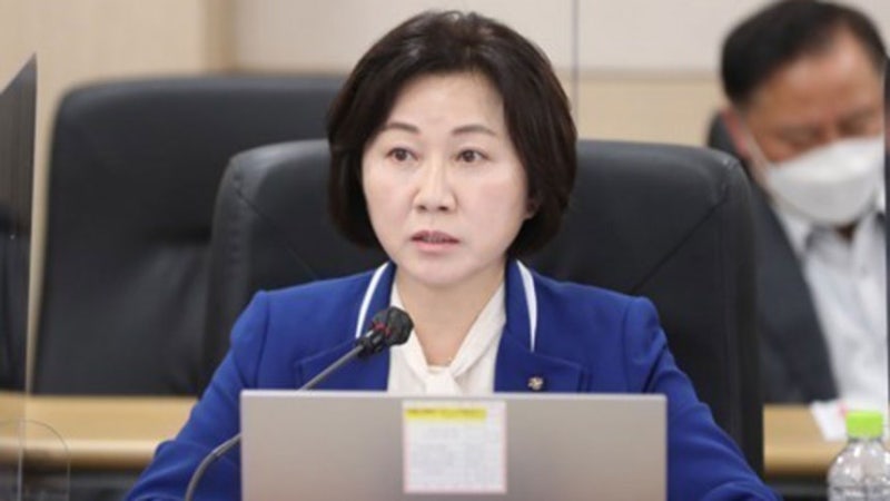 송옥주 의원 무죄 확정…대법 "경로당 기부행위, 주체성 없다"