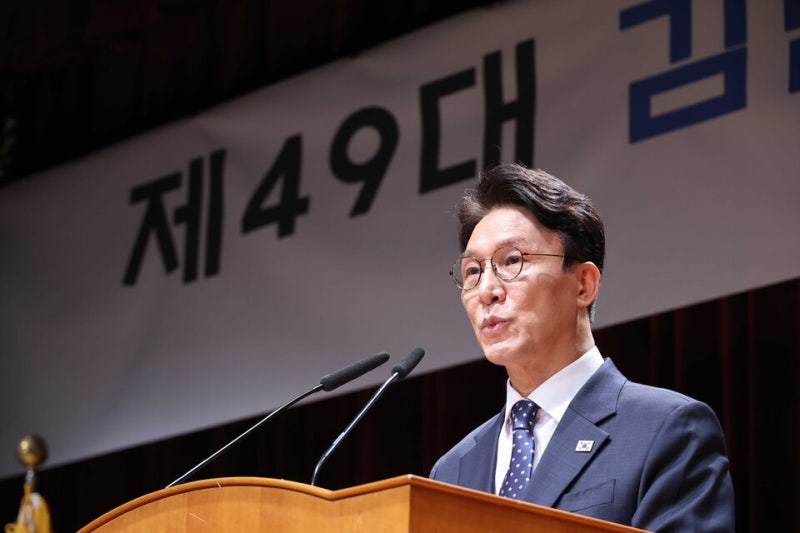 김민석, '5·18 탄흔' 광주 전일빌딩서 당대표 출마 공식화