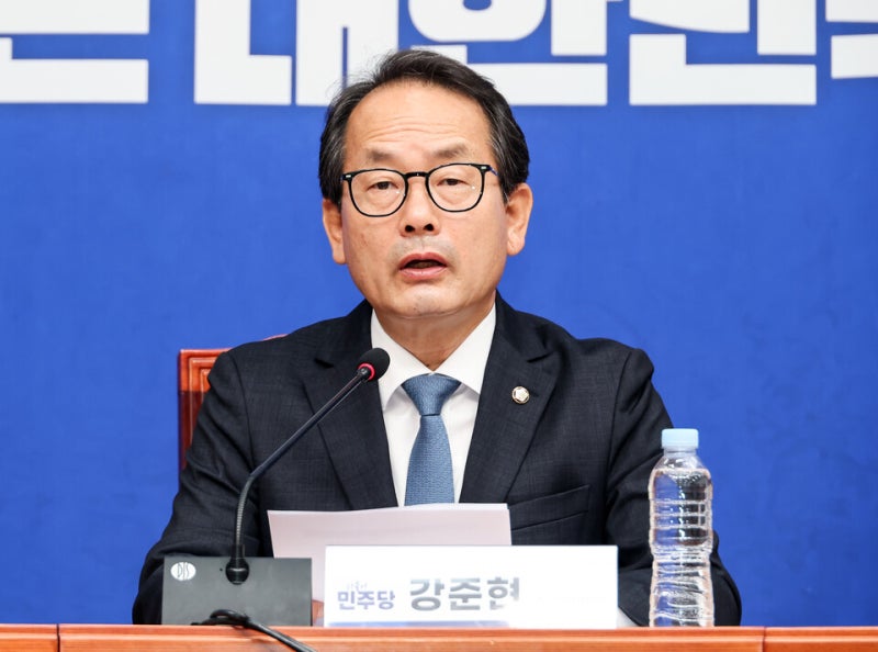 민주당 대표 경선 선호투표제 제동…일부 주자 반발에 재논의